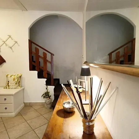 The Boards House On - House Or Master Bedroom Only *