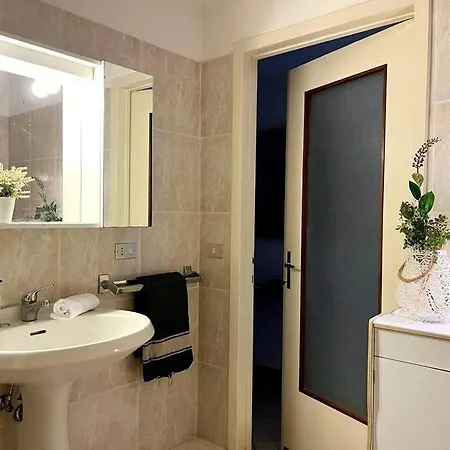Tatil Evi The Boards House On - House Or Master Bedroom Only