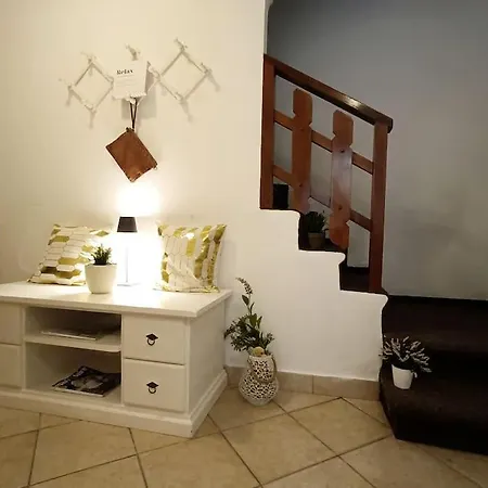 The Boards House On - House Or Master Bedroom Only Tatil Evi *